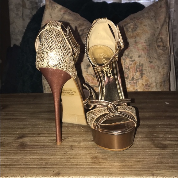 NEVER WORN GORGEOUS Rose Gold Strappy Heel 7.5 - Picture 7 of 8